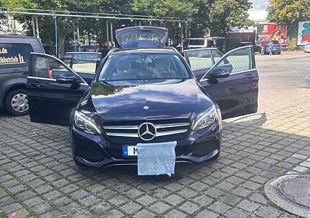 Mercedes-Benz C 200 4MATIC T AVANTGARDE Autom. AVANTGARDE