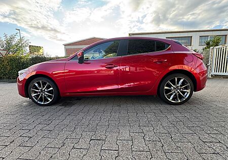 Mazda 3 2.0 SKYACTIV-G 120 Signature Auto Signature