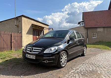 Mercedes-Benz B 180 CDI -