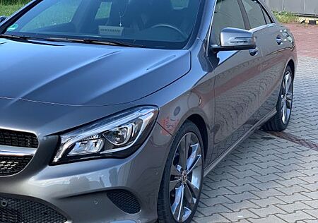 Mercedes-Benz CLA 220 4MATIC I Automatik I Gepflegt & hochwert