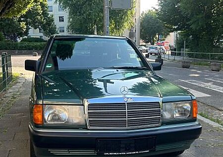 Mercedes-Benz 190