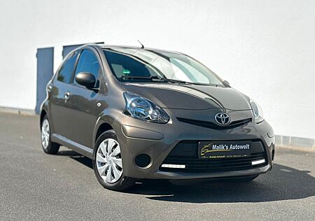 Toyota Aygo (X) Aygo AYGO Connect 97TKM Facelift