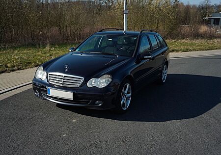 Mercedes-Benz C 220 CDI T *CLASSIC*STANDHEIZUNG*