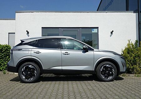 Nissan Qashqai N-Connecta Xtronic +Panod. +Winter Paket