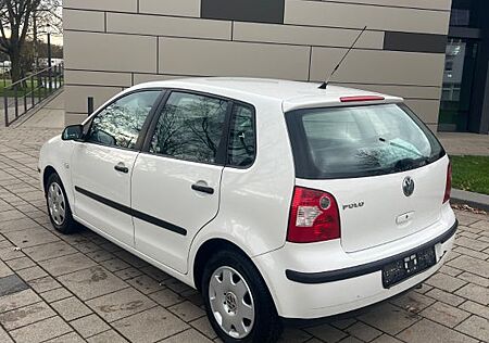 VW Polo Volkswagen IV 9N wenig Km Tüv neu