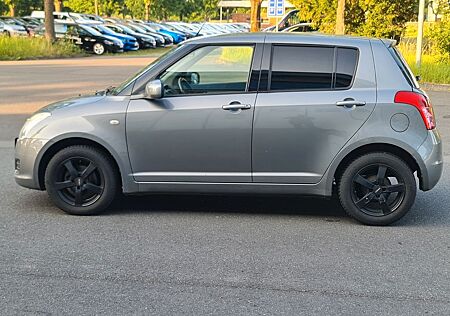 Suzuki Swift 1.3 TÜV 06/2027 SITZHEIZUNG FESTPREIS!!!
