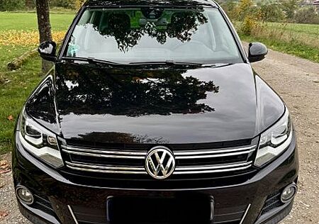VW Tiguan Volkswagen 2.0 TDI SCR BMT Sport & Style Sport &...