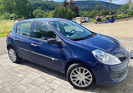 Renault Clio Authentique 1.2 16V Eco2 55kW Authentique