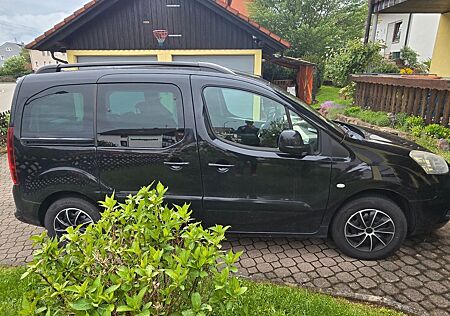 Peugeot Partner mit Anhängekupplung