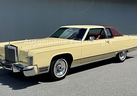 Lincoln Town Car gebraucht kaufen Lincoln Town Car Coupe 1 of 144 with only 35´000miles