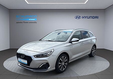 Hyundai i30 Kombi 1.6 CRDi 7-DCT Premium 136PS NAVI LED
