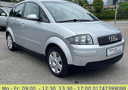 Audi A2 1.4 Klima PDC Scheckheft Tüv AHK 8fach Ber.