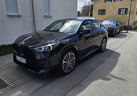 BMW X2 20 d xDrive M Sport 20 zoll HK ,AHK,GAR 2029