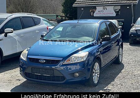 Ford Focus Lim. Style*Tüv Neu*insp.NeU*Navi