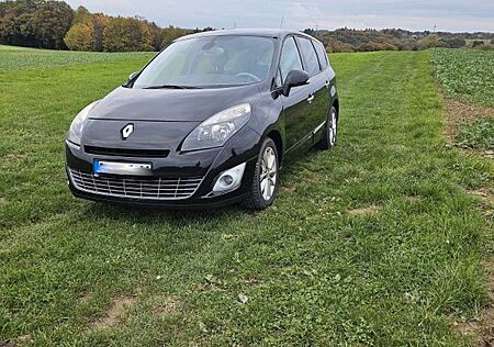Renault Grand Scenic Luxe dCi 130 Luxe