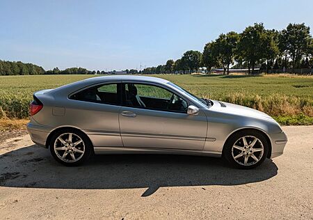 Mercedes-Benz CL 200 CL 203, TÜV bis Januar 2027, gut gepflegt