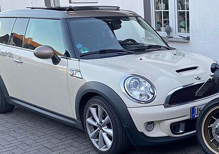 Mini Cooper SD Clubman Hyde Park Hyde Park