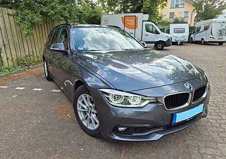 BMW 318d Touring Advantage