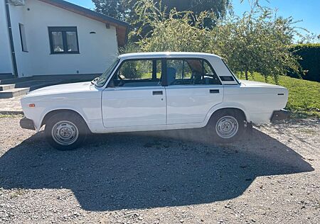 Lada 2107