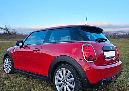 Mini ONE Cooper 60 Years Chili Automatik | LED