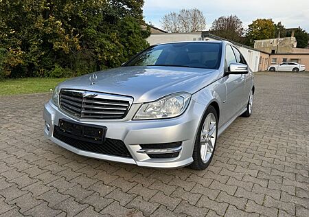 Mercedes-Benz C 180 AMG Line AMG Line