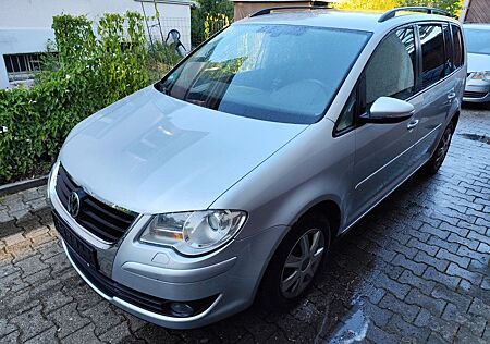 VW Touran Volkswagen Trendline 1.9 TDI BlueMotion