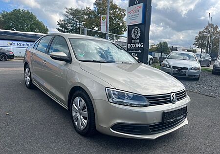 VW Jetta Volkswagen VI Trendline 77Kw/Rentner/Klima/Si-Hz/Tüv/