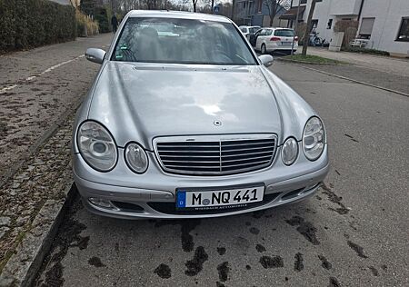 Mercedes-Benz E 220 CDI ELEGANCE Elegance