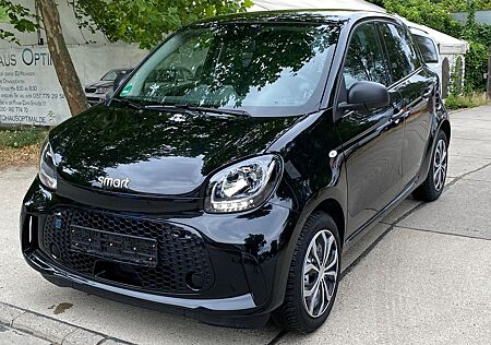 Smart ForFour EQ 4,6 - 7,2 kW Bordlader Klimaautomatik