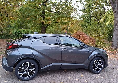 Toyota C-HR 2.0-l-VVTi Hybrid Team Deutschland Team...