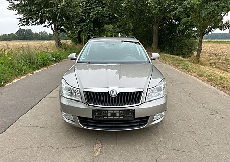 Skoda Octavia 1.6 Benzin, Klima, Kupplung, Parksensor