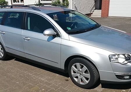 VW Passat Variant Volkswagen 1.6 FSI Tiptronic Comfortline