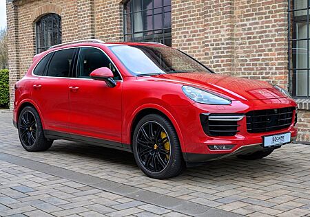 Porsche Cayenne Turbo S *Approved* Exclusive*TOP*