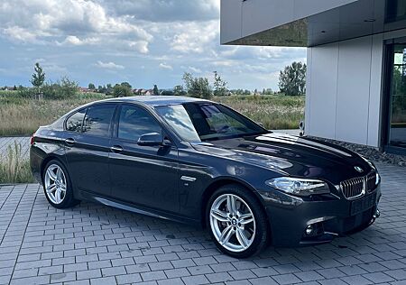 BMW 535d xDrive M-Paket AHK Sthzg LEDER v.NEUTEILE!