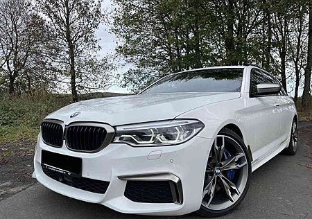 BMW M550d xDrive Touring A -