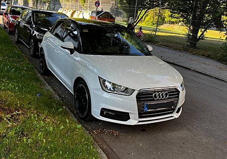 Audi A1 1.4 TFSI Sportback -