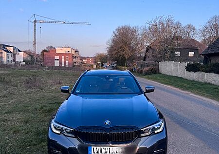 BMW 330d xDrive Touring M Sport Auto. M Sport
