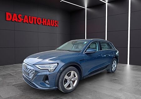 Audi Q8 e-tron 55 quattro advanced AHK UPE 106.182