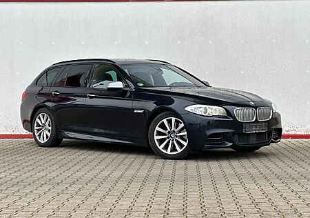 BMW M550d xDrive Touring Soft-Close*HuD*HU NEU*