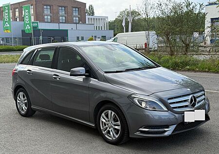 Mercedes-Benz B 220 CDI Automatik/Xenon/Navi/Sitzheizug/Euro6