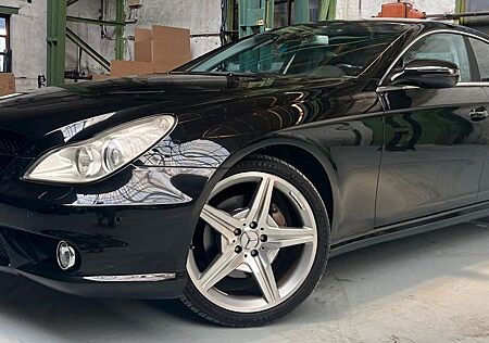Mercedes-Benz CLS 350 AMG Coupé / AMG Styling Paket 7G-TRONIC