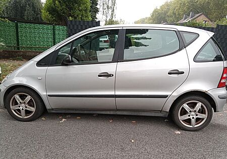 Mercedes-Benz A 200 A 170 cdi