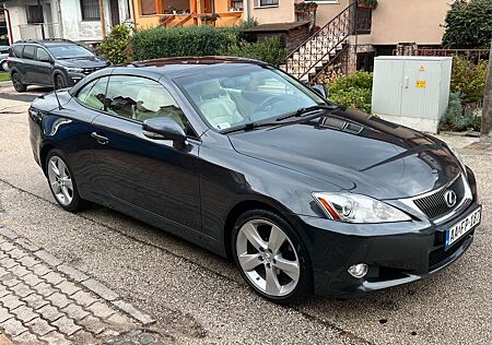 Lexus IS 250 250C -