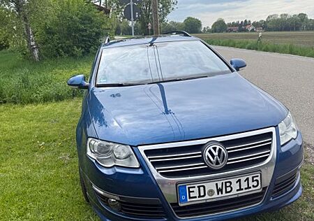 VW Passat Volkswagen 2.0 TDI DPF DSG 125kW R-Line Edition ...