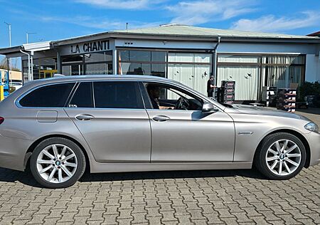 BMW 535d Touring A Luxury Line Luxury Line