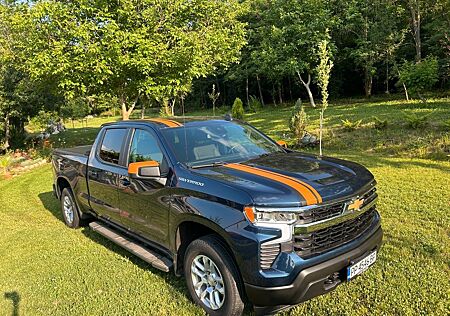 Chevrolet Silverado 1500 Crew Cab