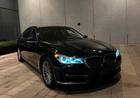 BMW 750Li xDrive V8 Biturbo 700PS