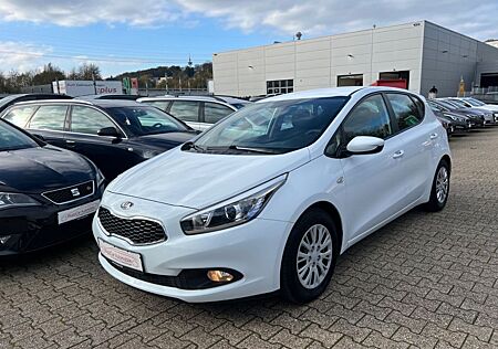 Kia Cee'd / Ceed 1.4 aus 1.HAND *SCHECKHEFT *NEU TÜV