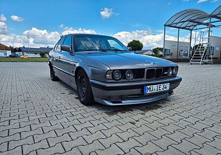 BMW 525i E34 M Technik original ab Werk