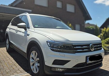 VW Tiguan Allspace Volkswagen 2.0 TDI 200PS 4MOTION